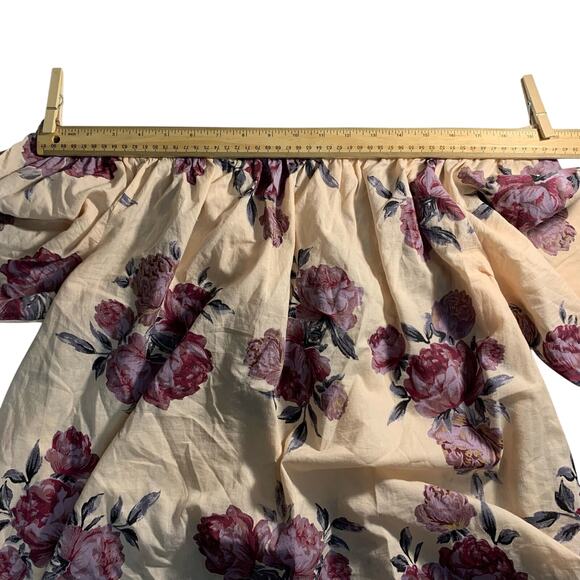 Live 4 Truth Rose Blossom Bell Sleeve Top - Size 1X - Picture 6 of 8